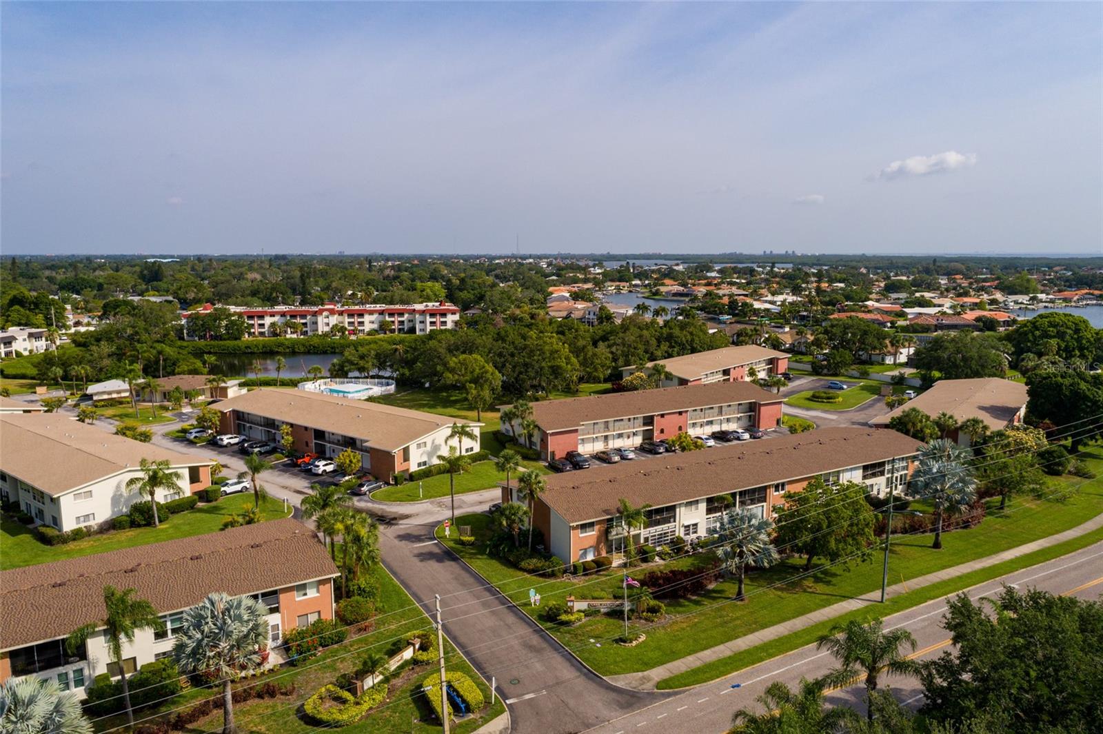 4550 OVERLOOK DR NE #154, ST PETERSBURG, FL — photo 6