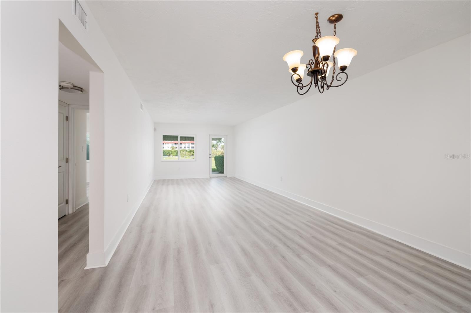 4550 OVERLOOK DR NE #154, ST PETERSBURG, FL — photo 13