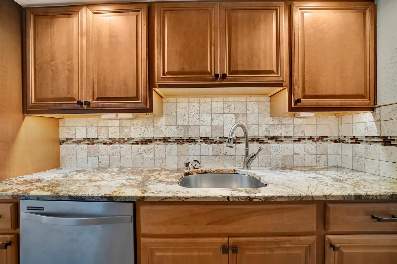 5800 HOLLYWOOD BLVD #115, SARASOTA, FL — photo 14