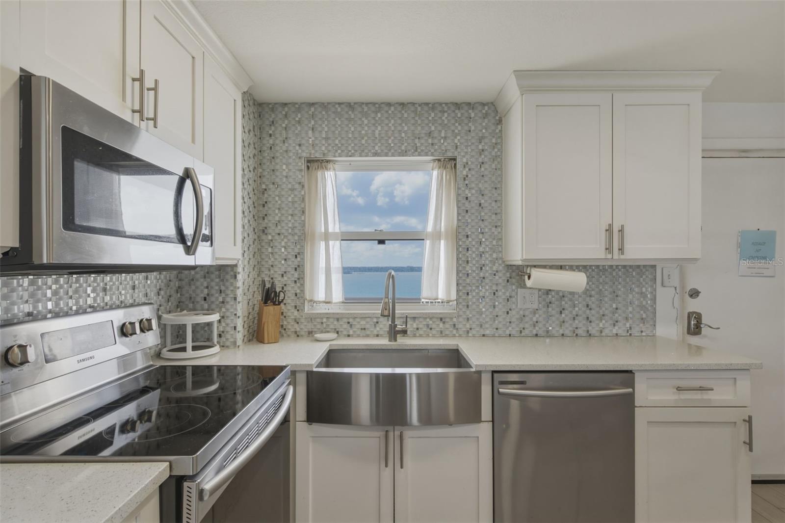 1270 GULF BLVD #1202, CLEARWATER BEACH, FL — photo 5