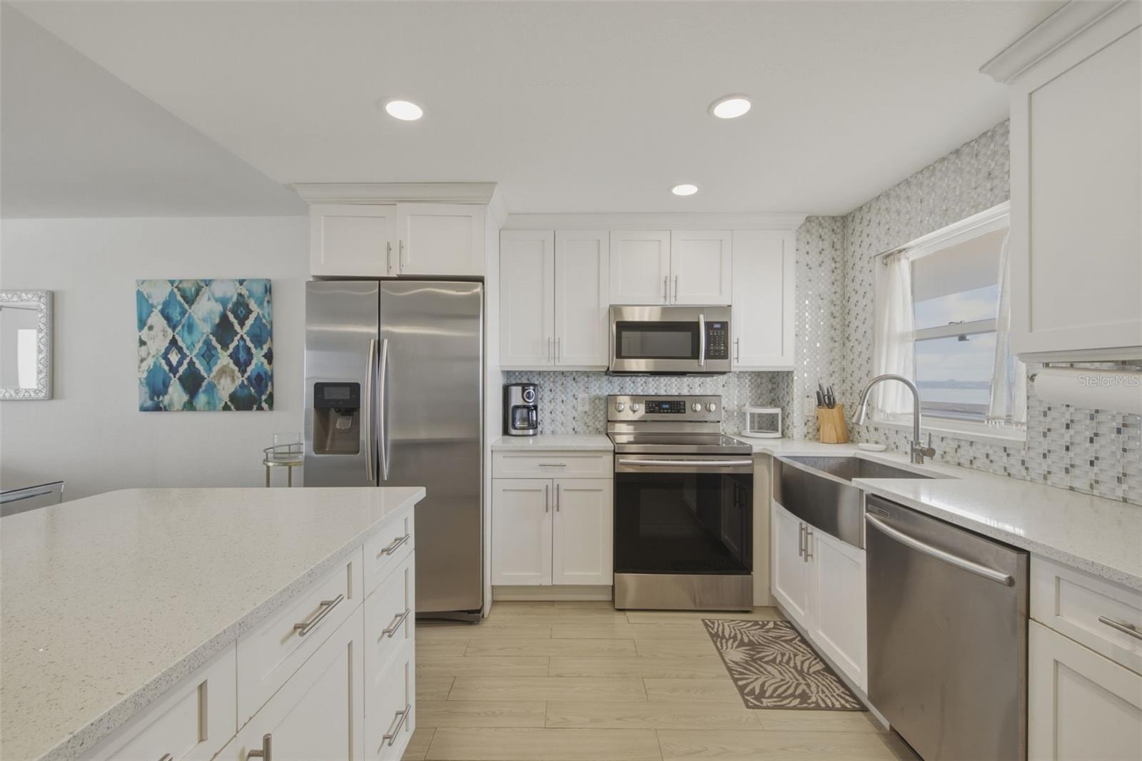 1270 GULF BLVD #1202, CLEARWATER BEACH, FL — photo 6