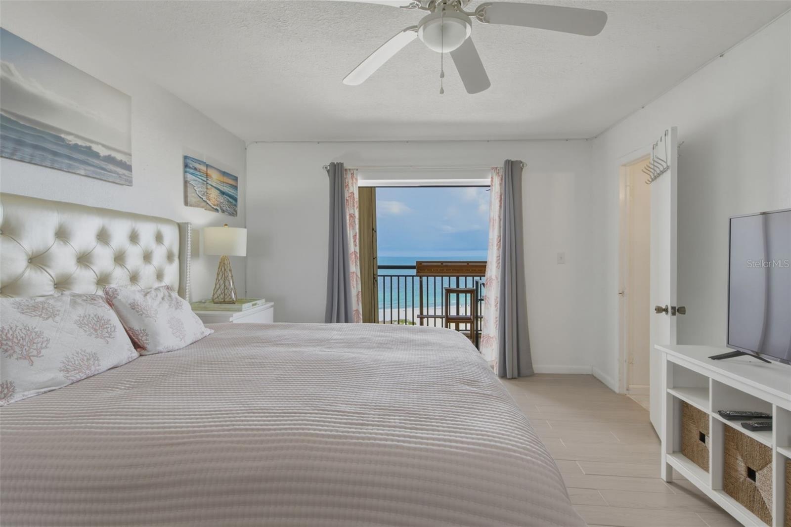 1270 GULF BLVD #1202, CLEARWATER BEACH, FL — photo 21