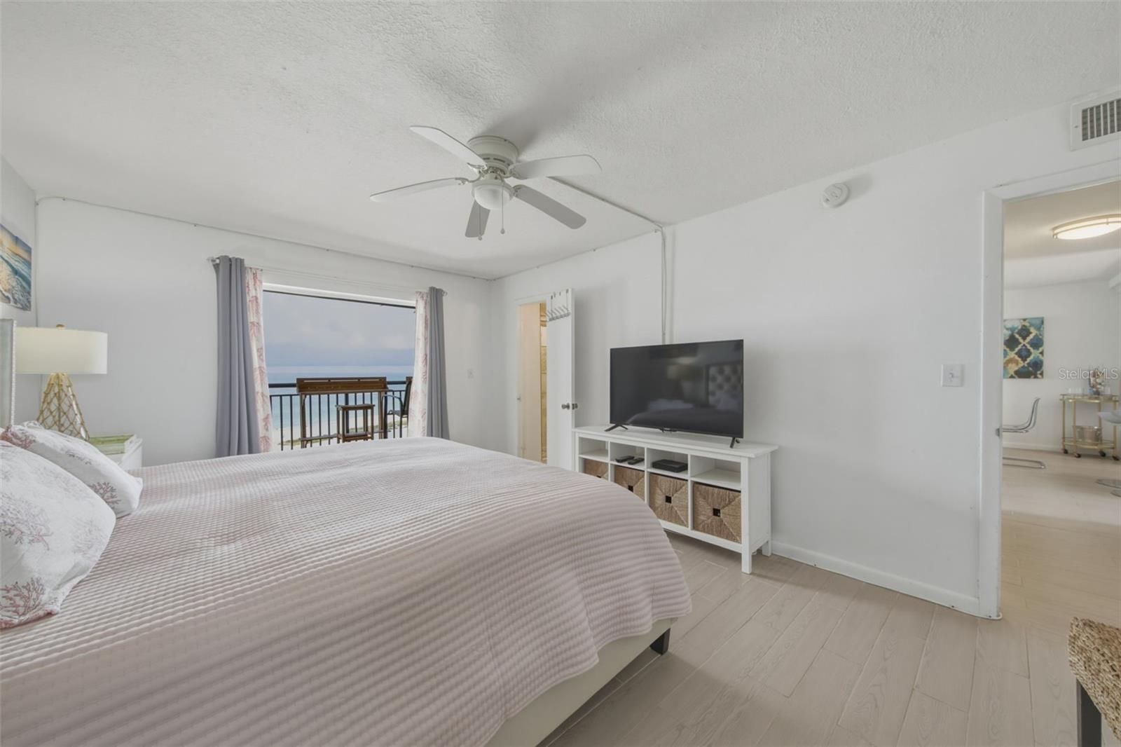 1270 GULF BLVD #1202, CLEARWATER BEACH, FL — photo 22