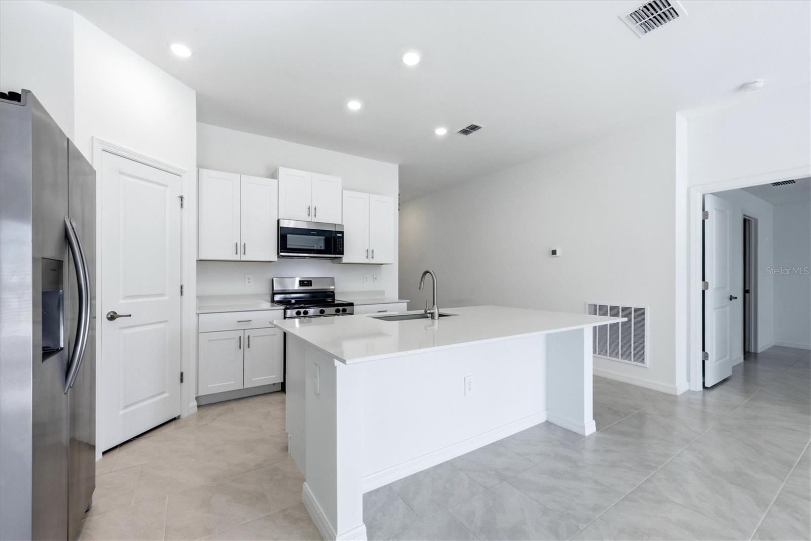 113 LILYAN CT, ROTONDA WEST, FL — photo 12