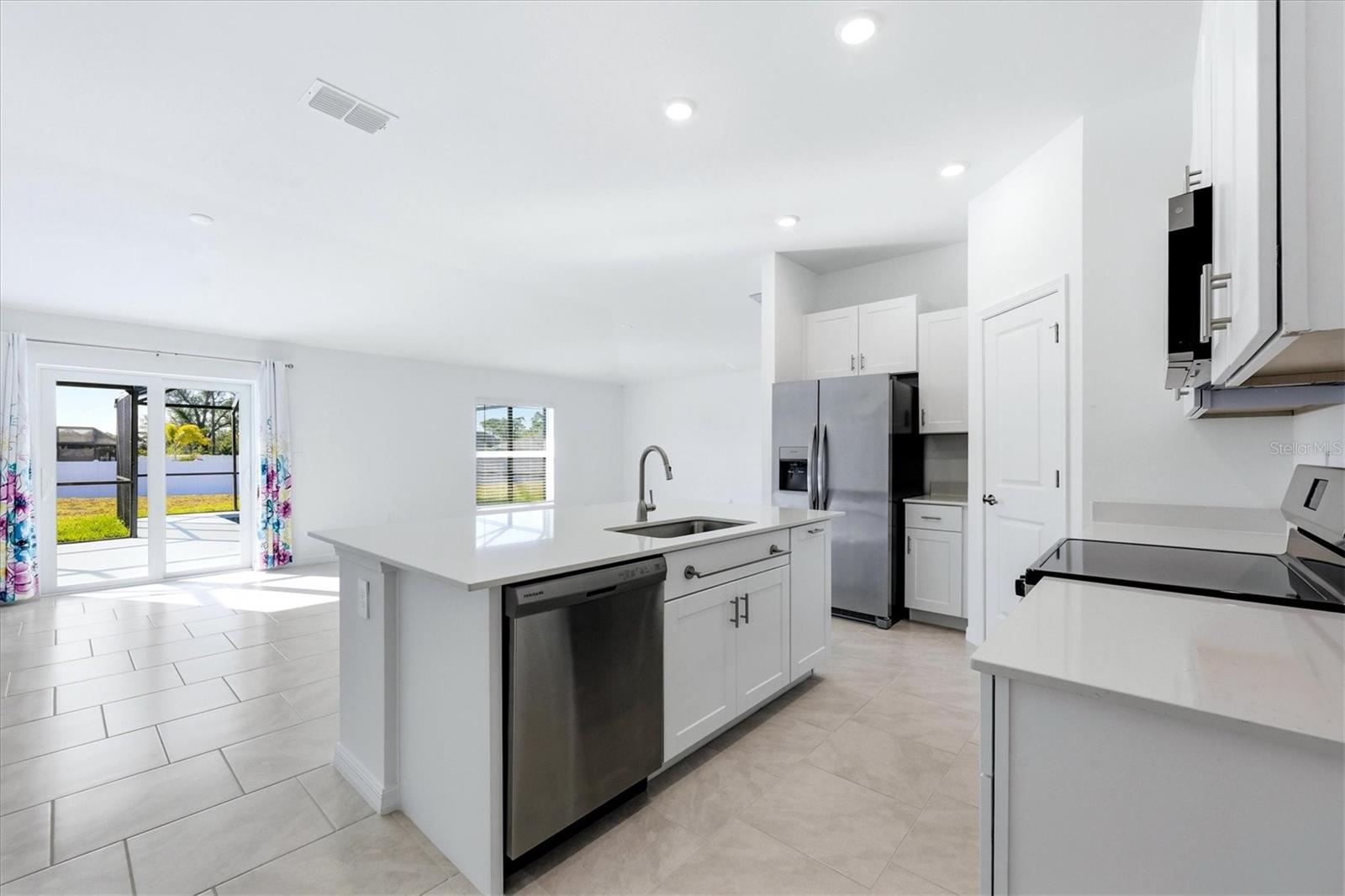 113 LILYAN CT, ROTONDA WEST, FL — photo 15
