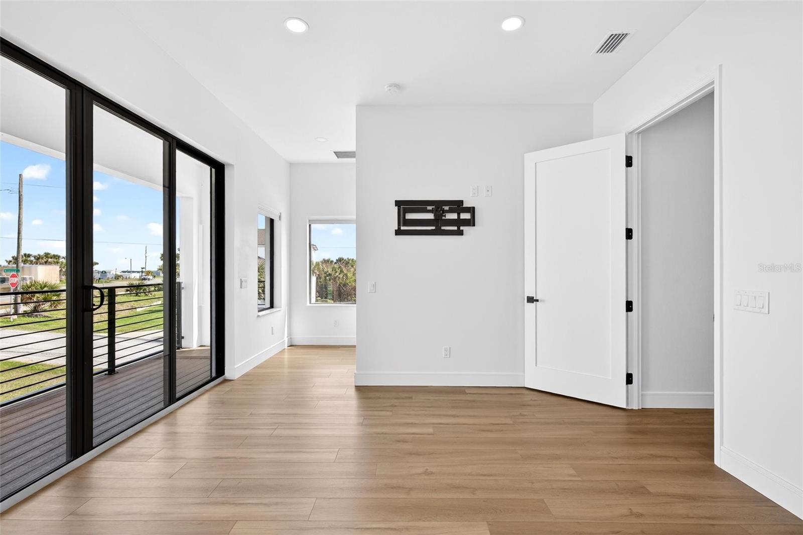 2946 N OCEAN SHORE BLVD, FLAGLER BEACH, FL — photo 12
