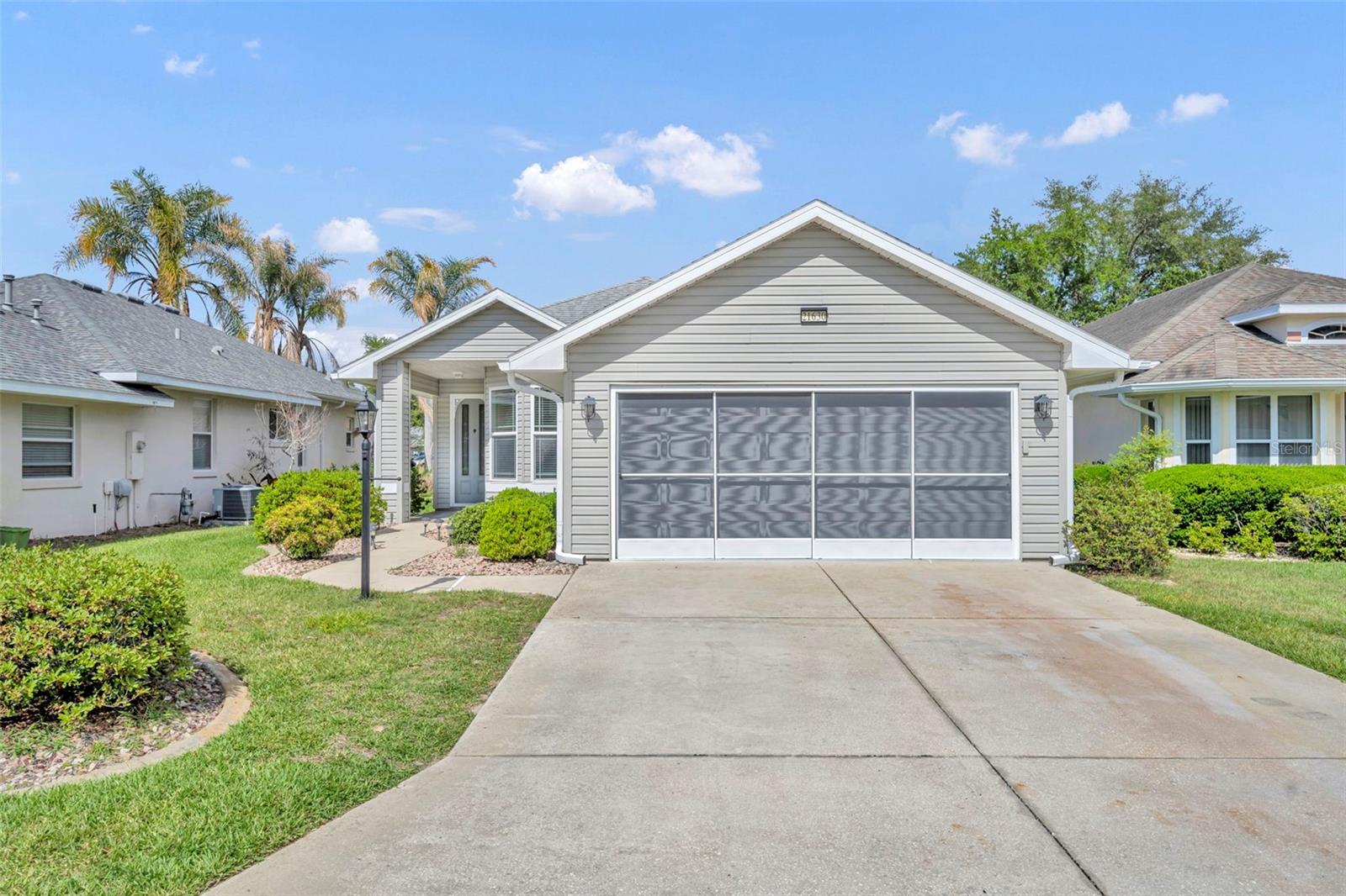 21630 REGENCY PARK LN, LEESBURG, FL