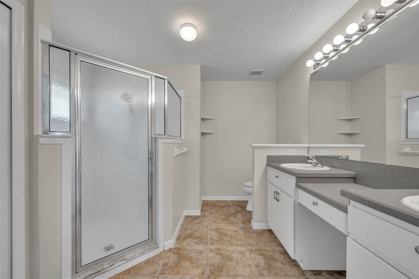 21630 REGENCY PARK LN, LEESBURG, FL — photo 49