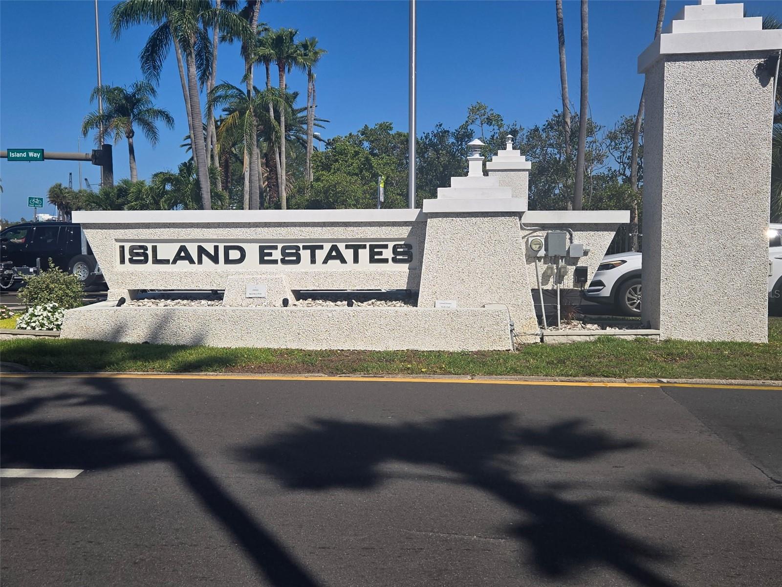 650 ISLAND WAY #202, CLEARWATER BEACH, FL — photo 42