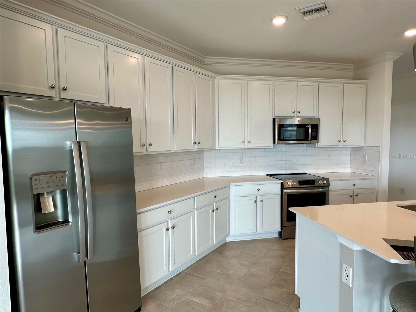 10027 CROOKED CREEK DR #201, VENICE, FL — photo 4