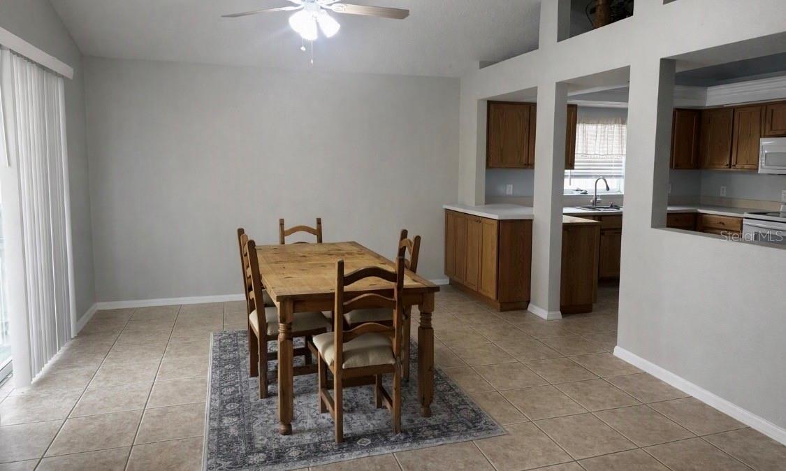 27606 SKY LAKE CIR, WESLEY CHAPEL, FL — photo 3