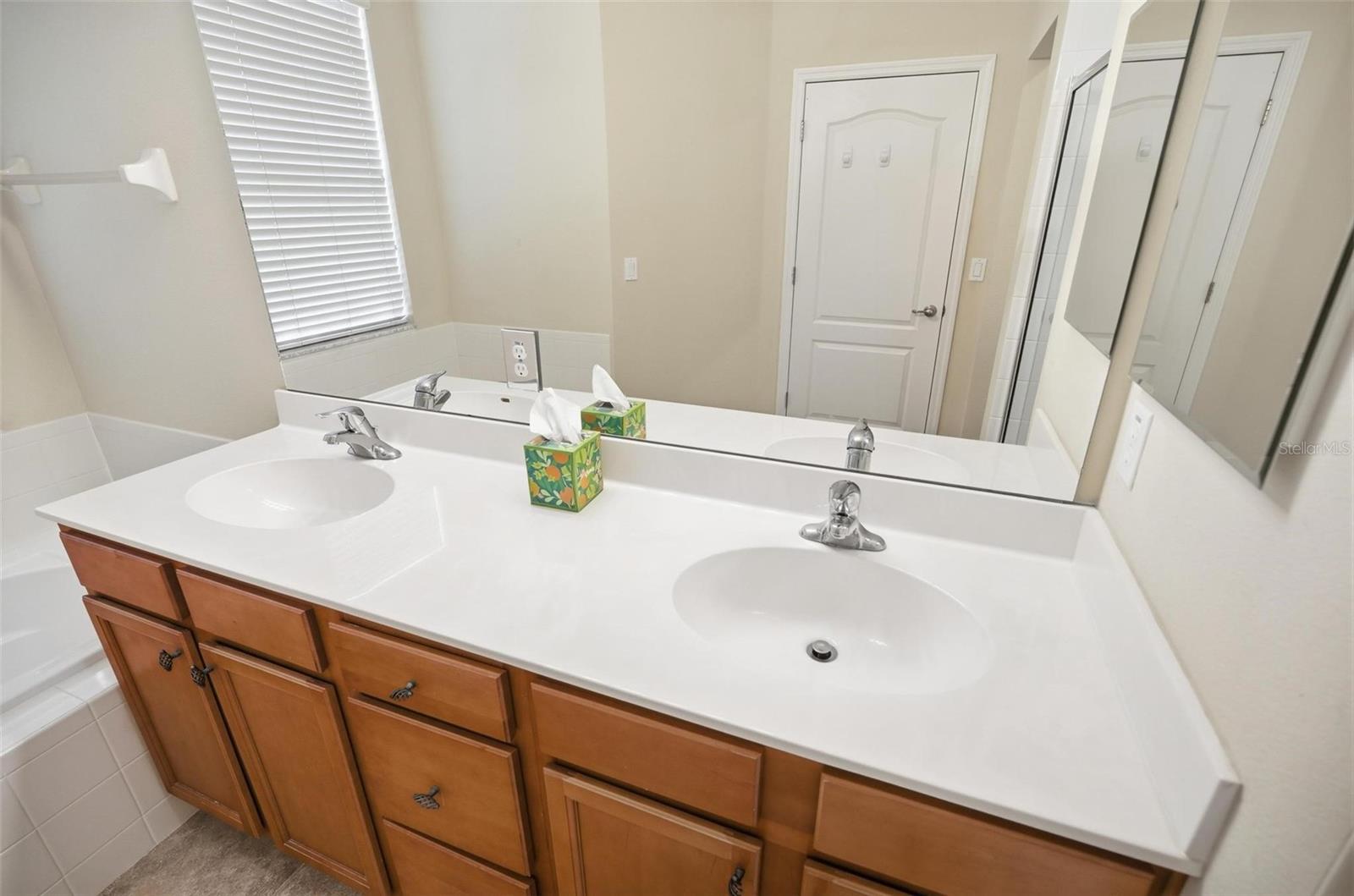 144 MENDOZA CIR, DAYTONA BEACH, FL — photo 36