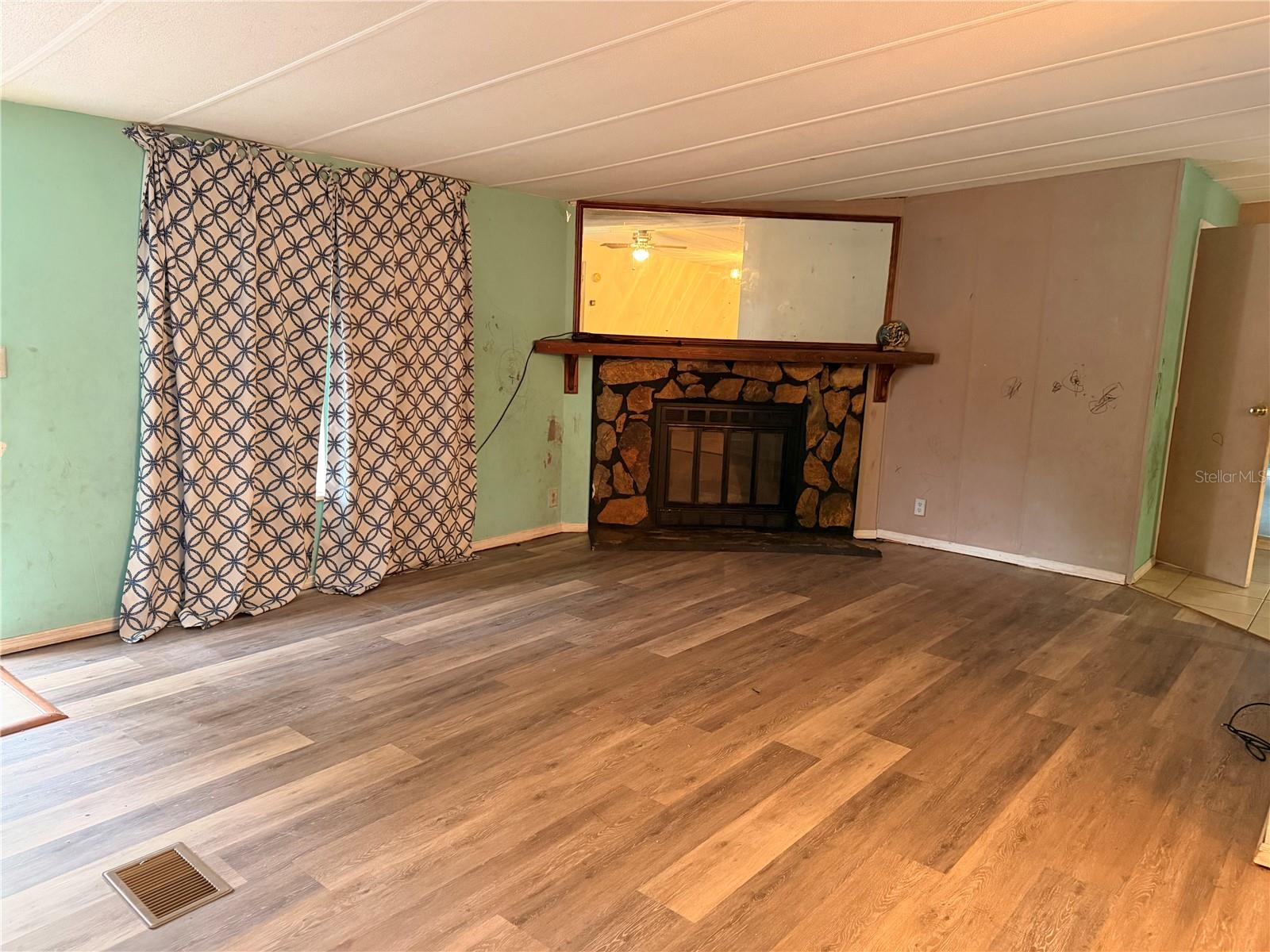 24021 ARMADILLO RD, ASTOR, FL — photo 11
