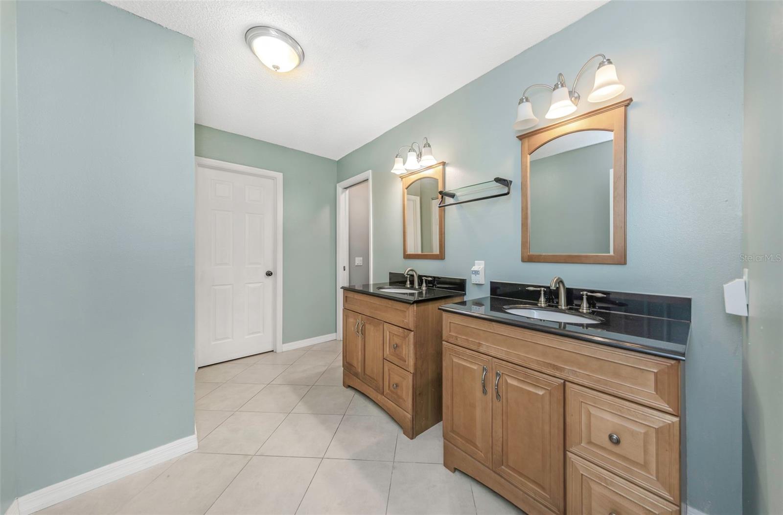 753 SEMINOLE BLVD, TARPON SPRINGS, FL — photo 32