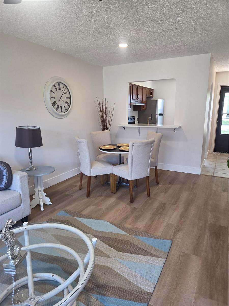 13719 MISSION OAKS BLVD, SEMINOLE, FL — photo 8