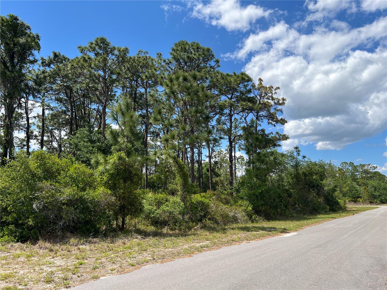 901 AZALEA DR, INDIAN LAKE ESTATES, FL