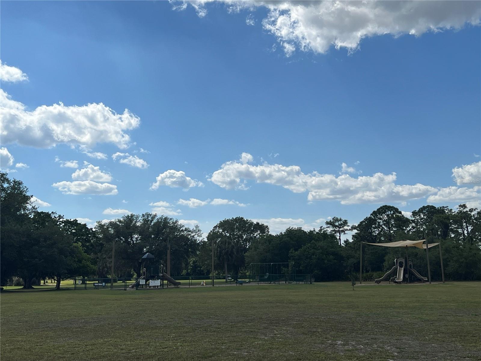 901 AZALEA DR, INDIAN LAKE ESTATES, FL — photo 19