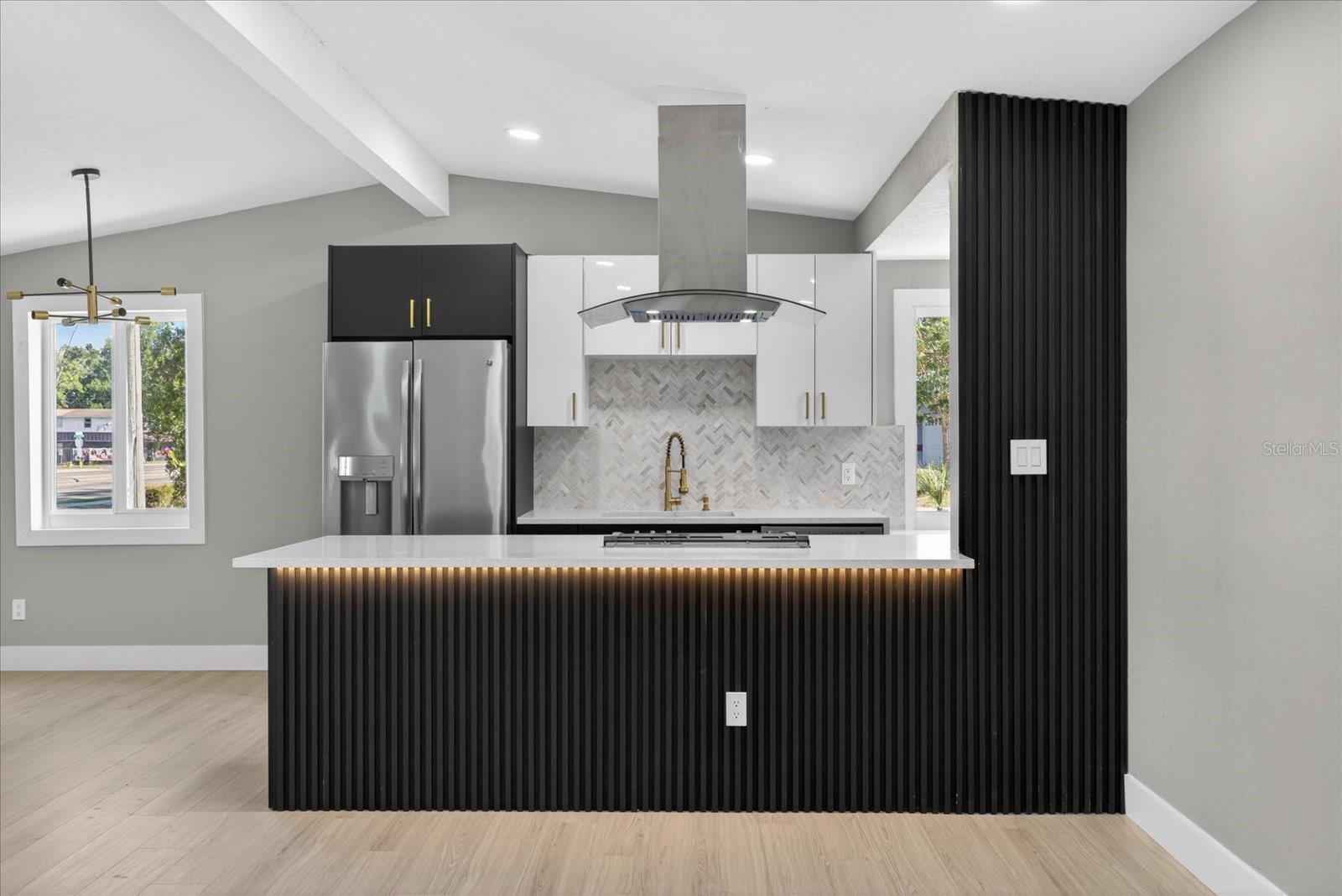 4005 E HENRY AVE, TAMPA, FL — photo 10