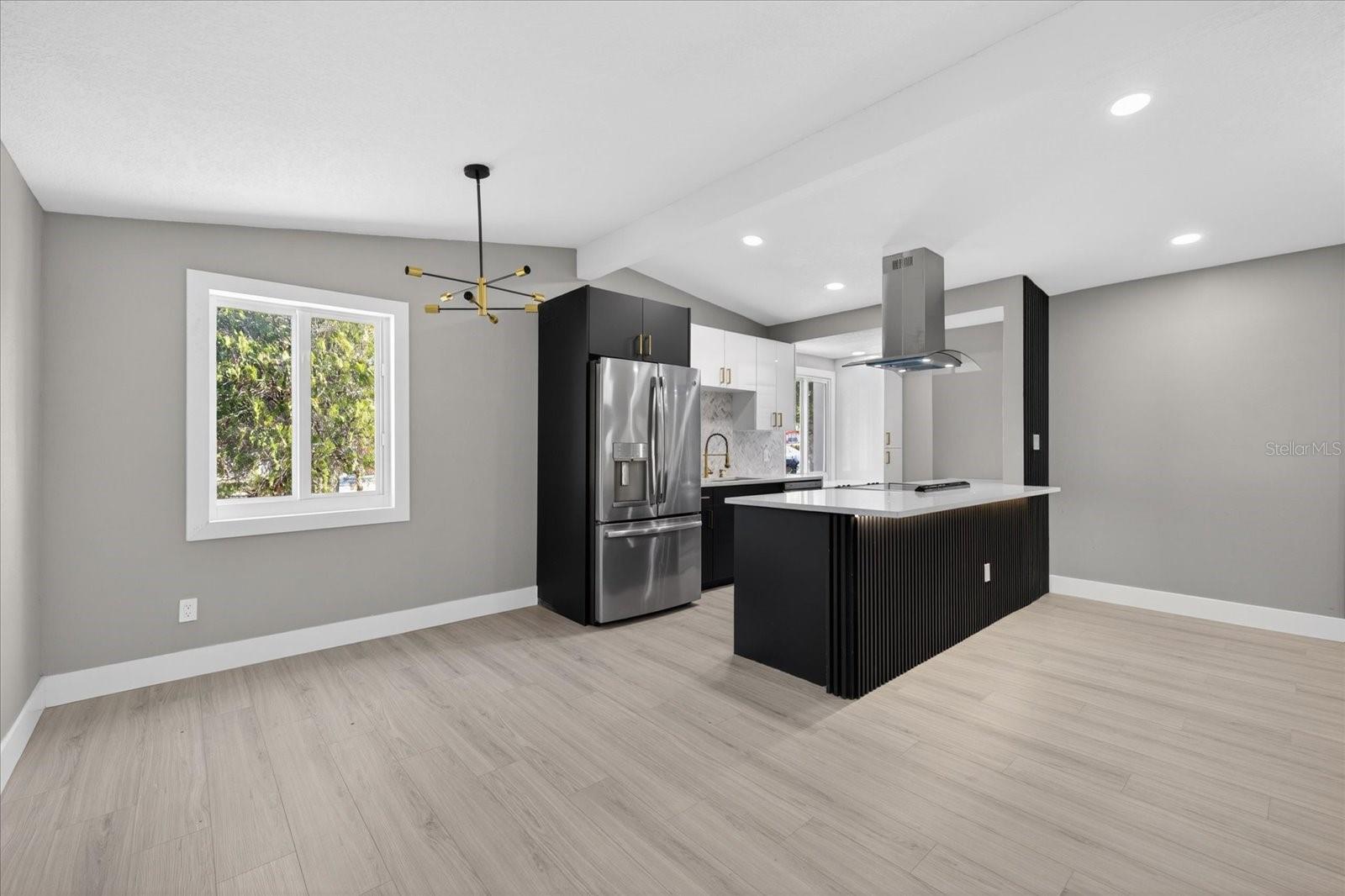 4005 E HENRY AVE, TAMPA, FL — photo 14