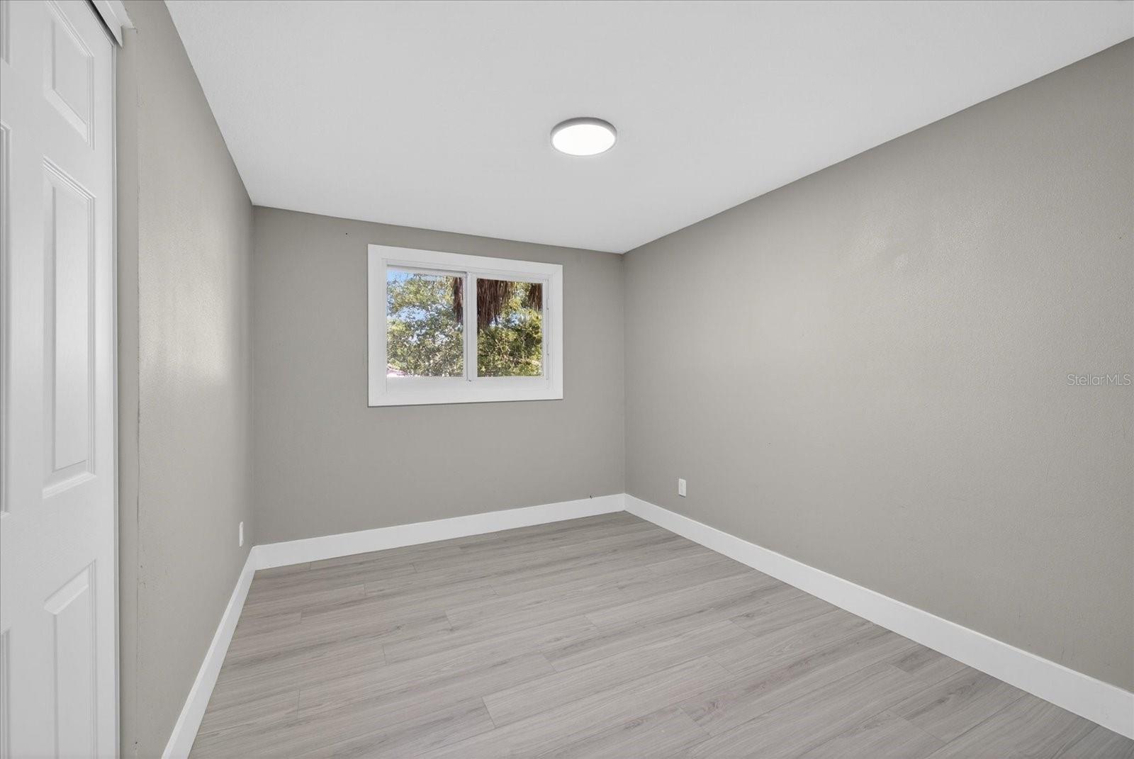 4005 E HENRY AVE, TAMPA, FL — photo 29