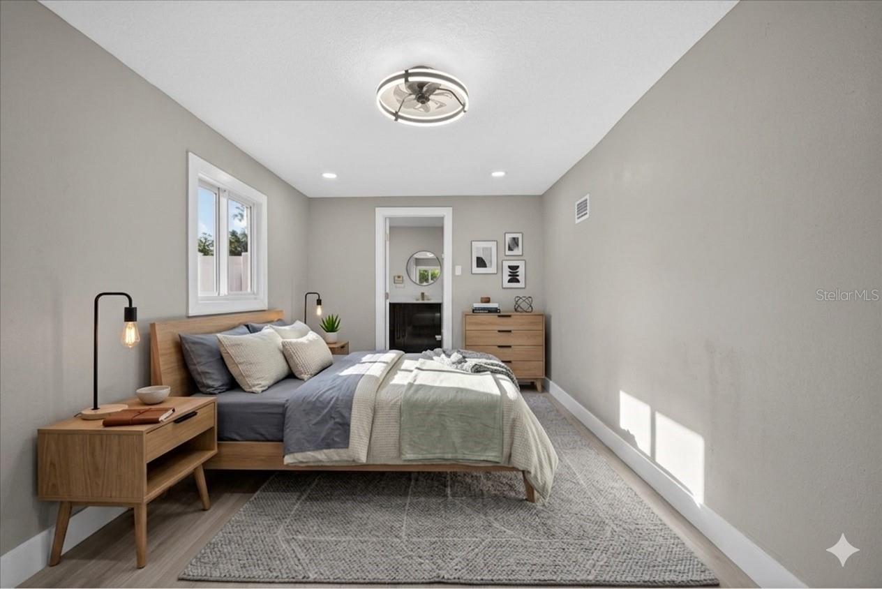 4005 E HENRY AVE, TAMPA, FL — photo 35