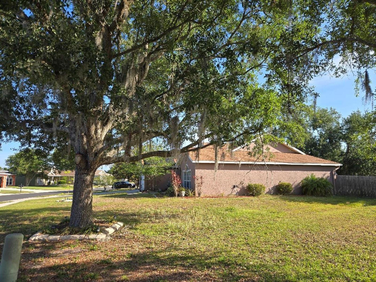 4199 BANBURY CIR, PARRISH, FL — photo 3