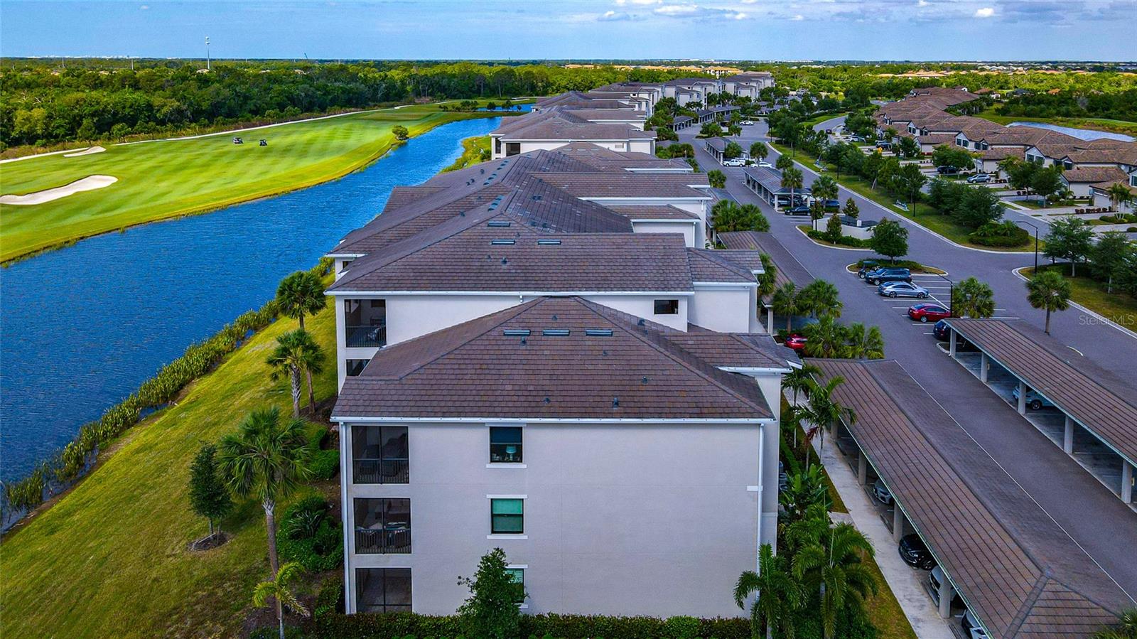 18008 GAWTHROP DR #101, LAKEWOOD RANCH, FL — photo 44