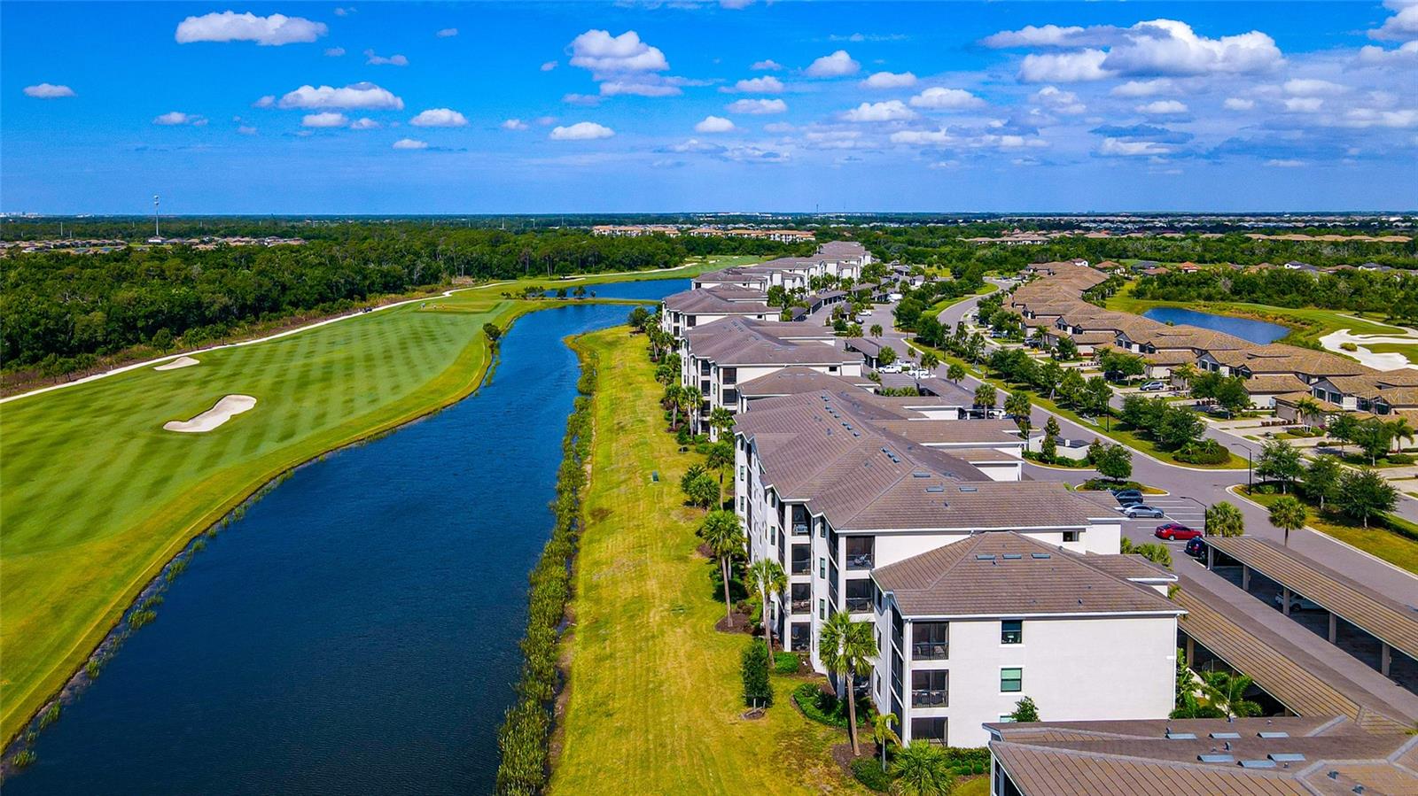 18008 GAWTHROP DR #101, LAKEWOOD RANCH, FL — photo 46