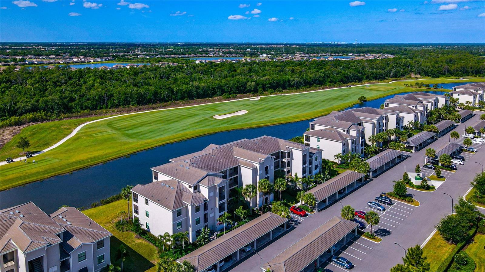 18008 GAWTHROP DR #101, LAKEWOOD RANCH, FL — photo 47