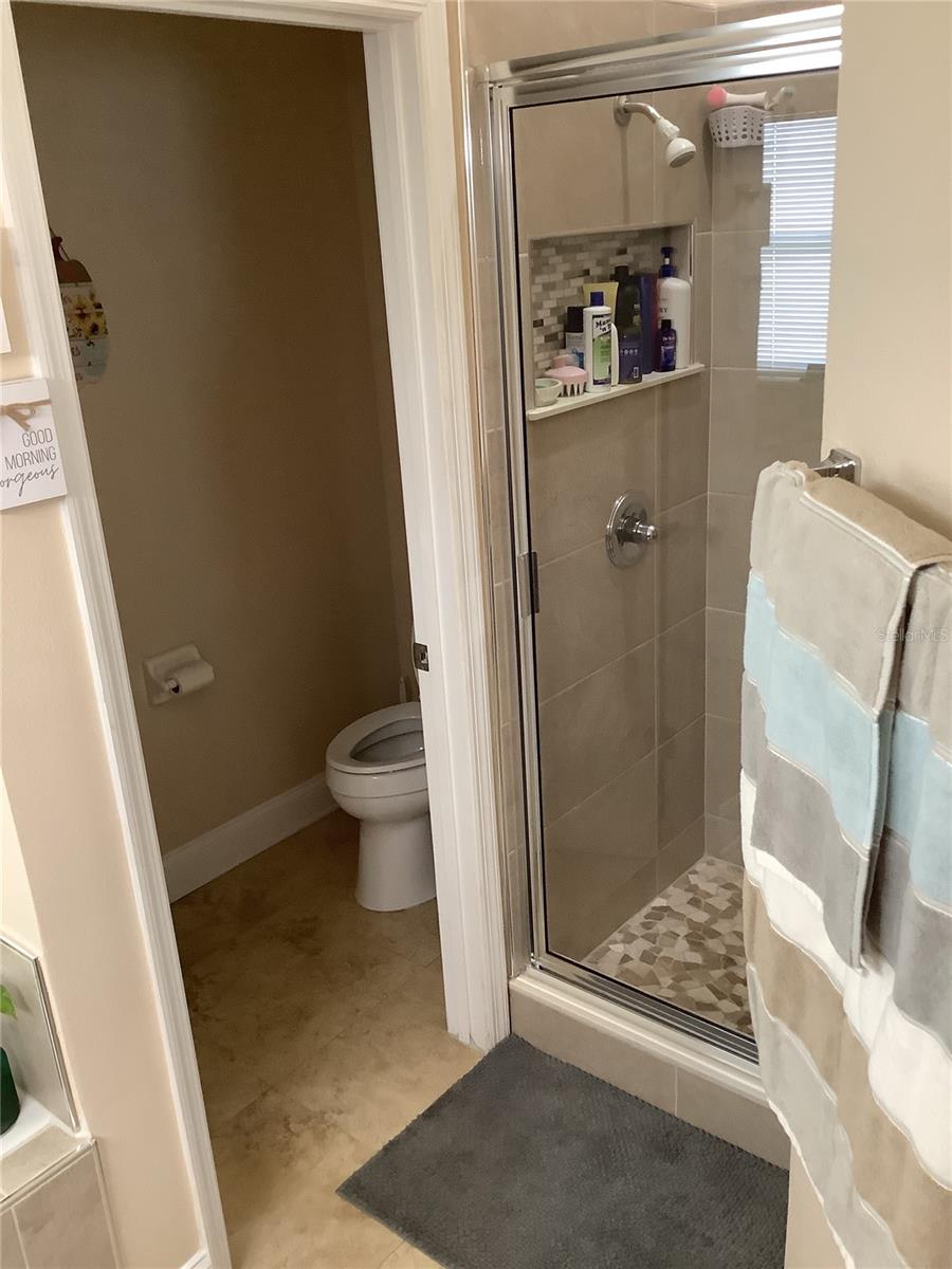 514 TREE SHORE DR, ORLANDO, FL — photo 16