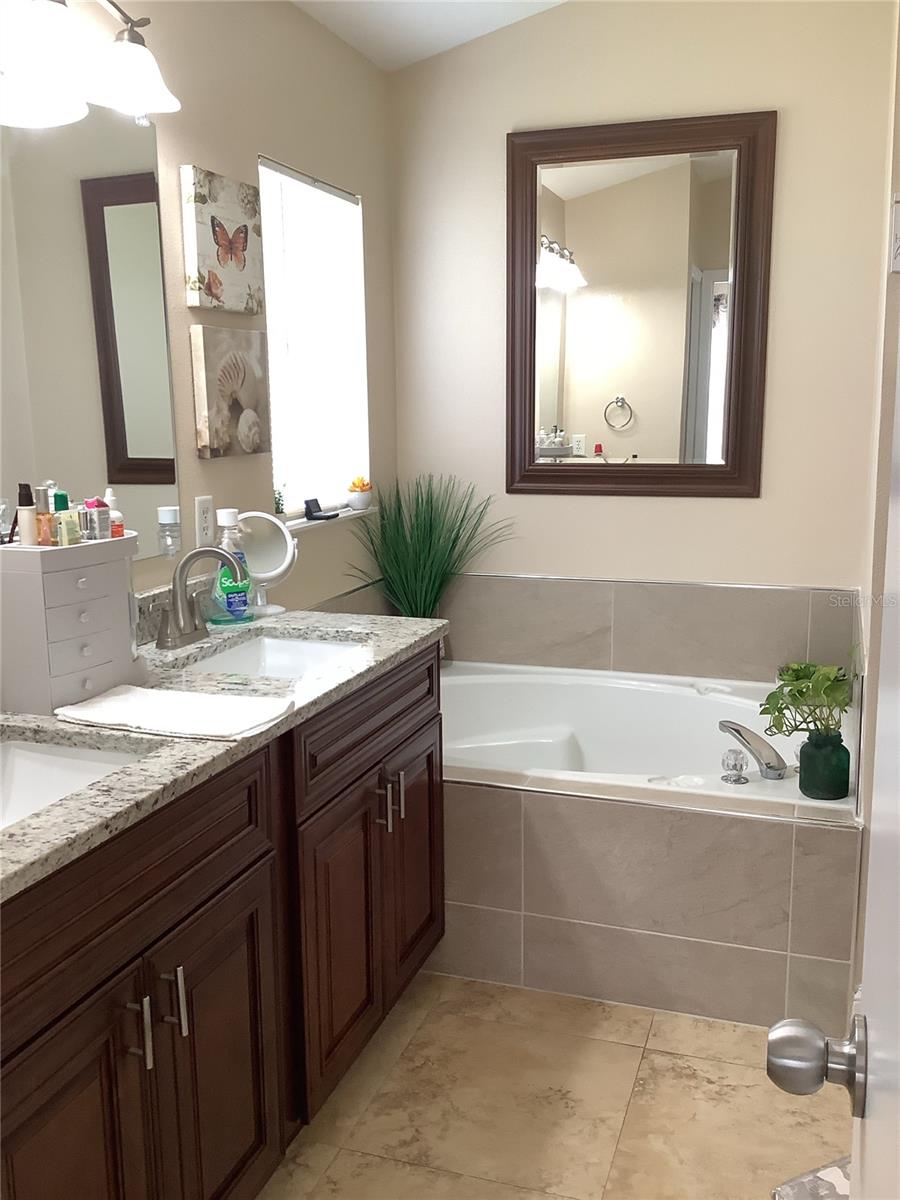 514 TREE SHORE DR, ORLANDO, FL — photo 22