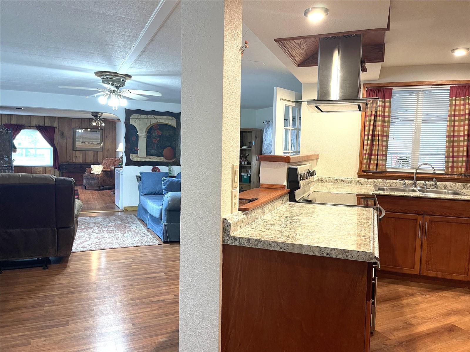 2 S. BOBWHITE RD, WILDWOOD, FL — photo 15