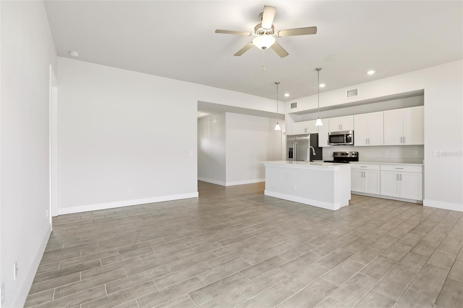 870 COLUMBIA ST, PORT CHARLOTTE, FL — photo 7