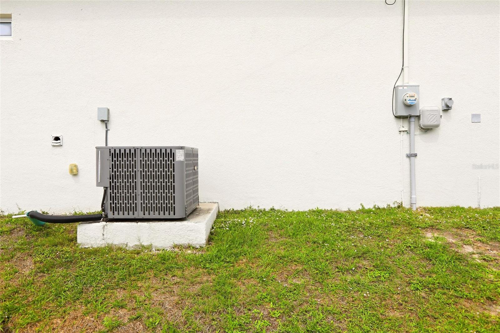 870 COLUMBIA ST, PORT CHARLOTTE, FL — photo 50