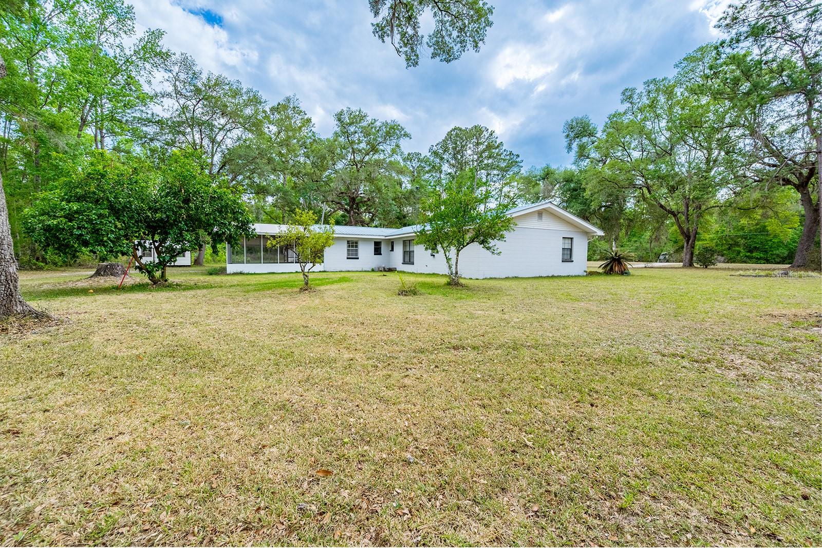 1753 SE HIGHWAY 349, OLD TOWN, FL — photo 12