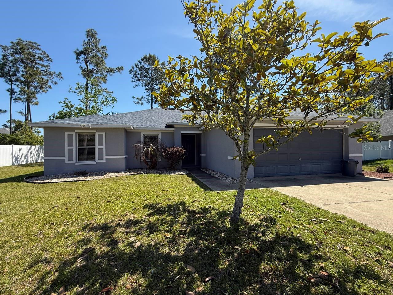121 LINDSAY DR, PALM COAST, FL
