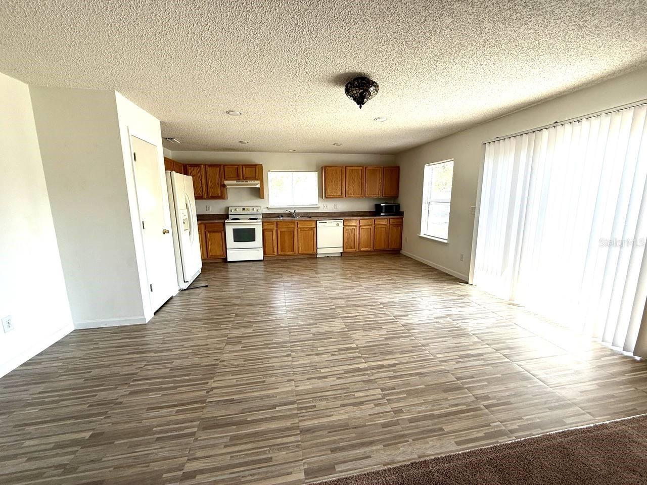 121 LINDSAY DR, PALM COAST, FL — photo 4