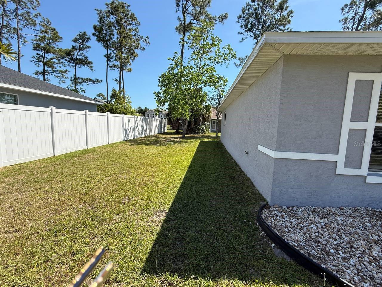 121 LINDSAY DR, PALM COAST, FL — photo 8