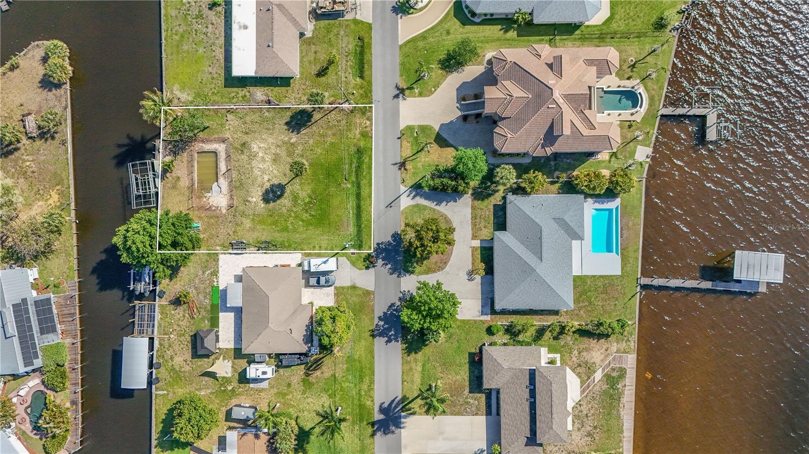 116 E NORTH SHORE AVE, NORTH FORT MYERS, FL — photo 3