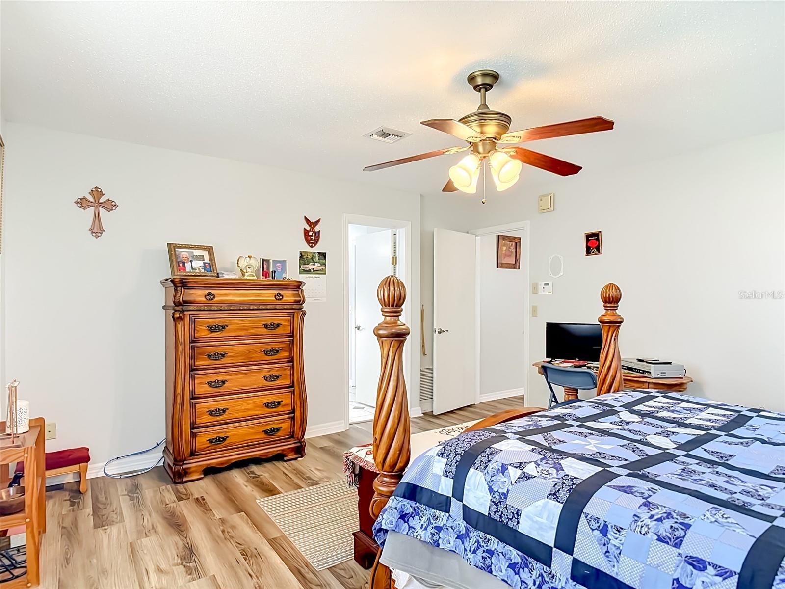 17819 PALM ST, UMATILLA, FL — photo 42
