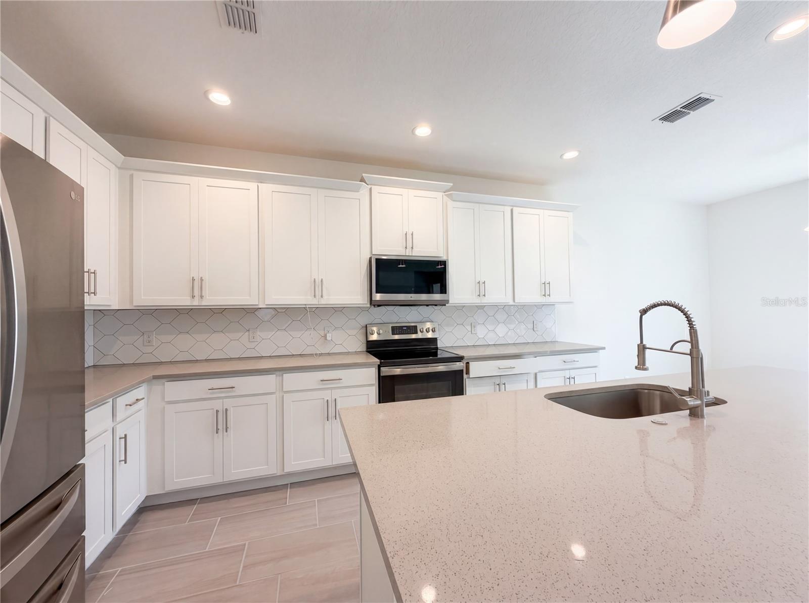 7725 SCICLI WAY, CLERMONT, FL — photo 15