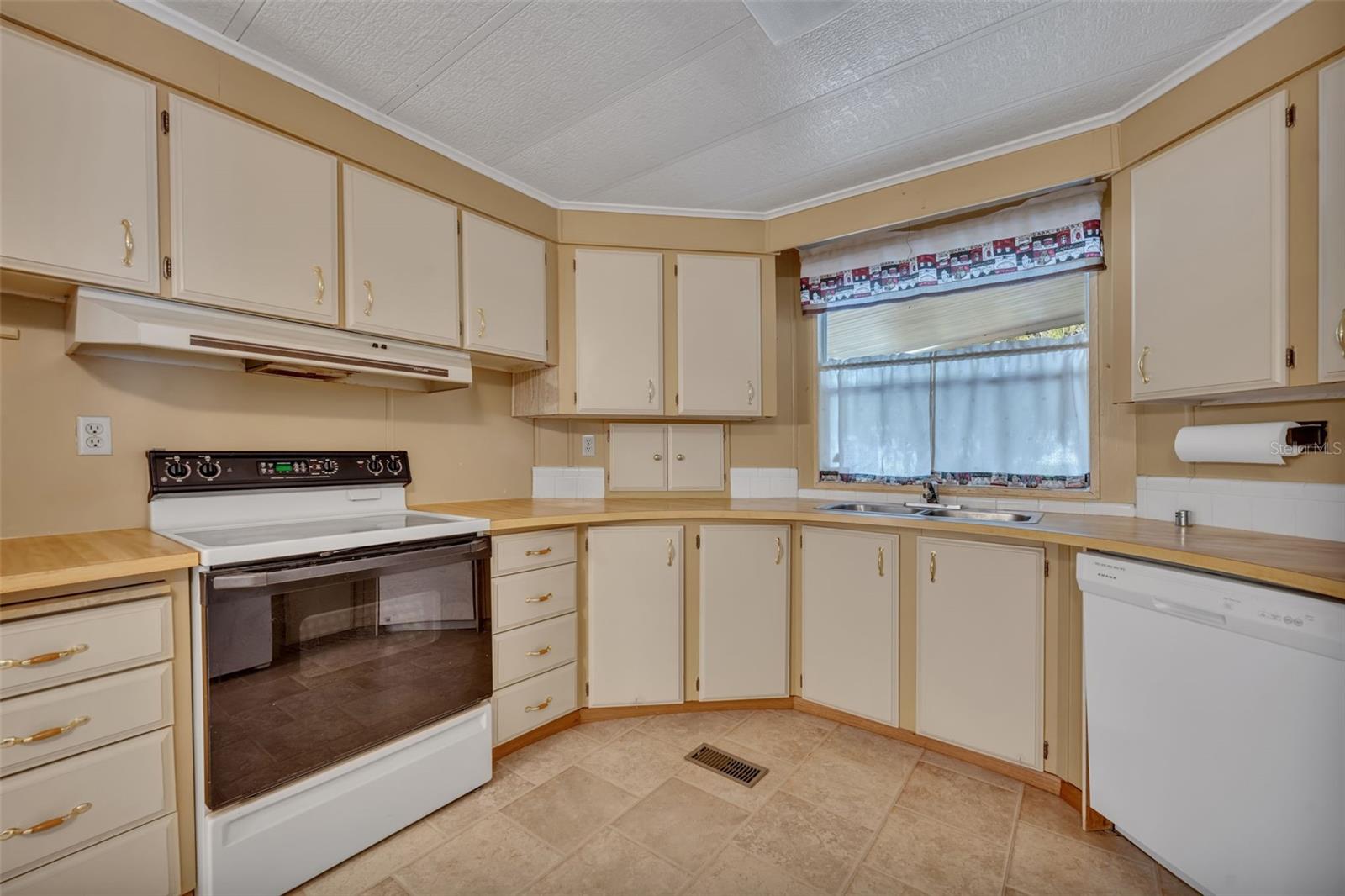 53 KONO CIR, LEESBURG, FL — photo 27
