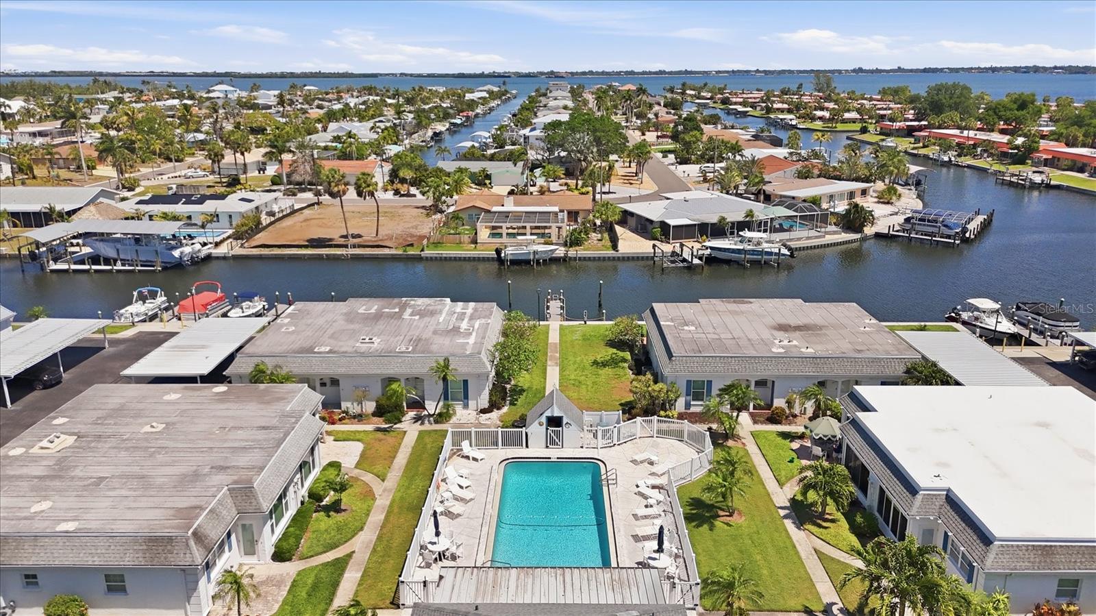 9914 SEBASTIAN CT, BRADENTON, FL — photo 50