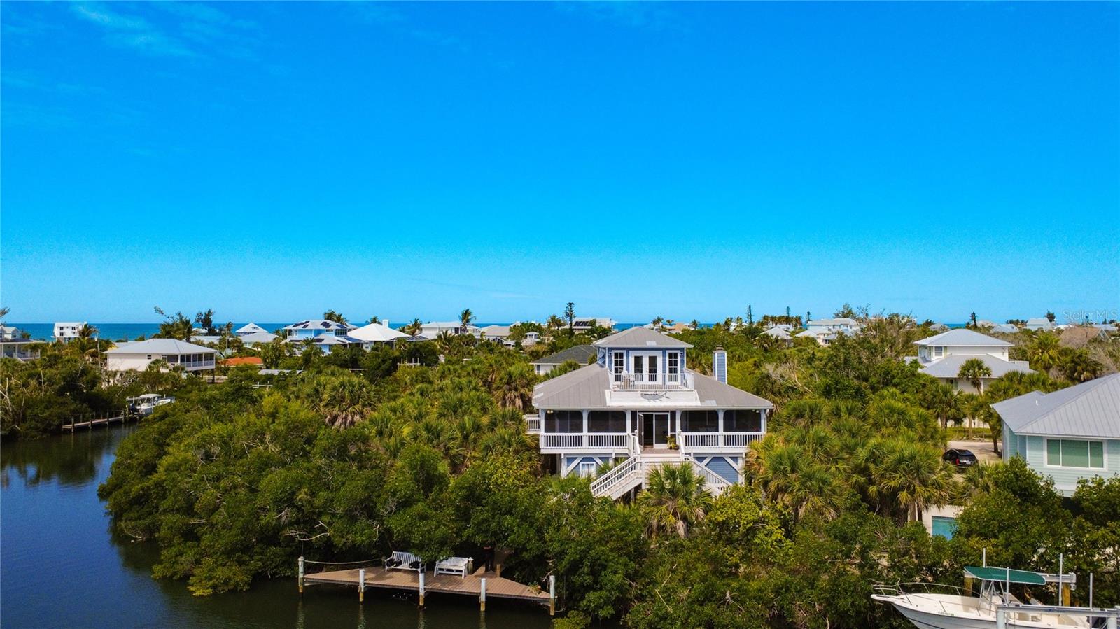 39 BAYSHORE CIR, PLACIDA, FL