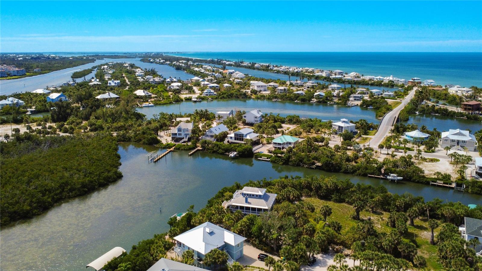 39 BAYSHORE CIR, PLACIDA, FL — photo 5