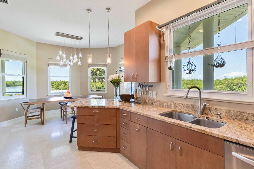 6511 BAYSHORE RD, PALMETTO, FL — photo 18