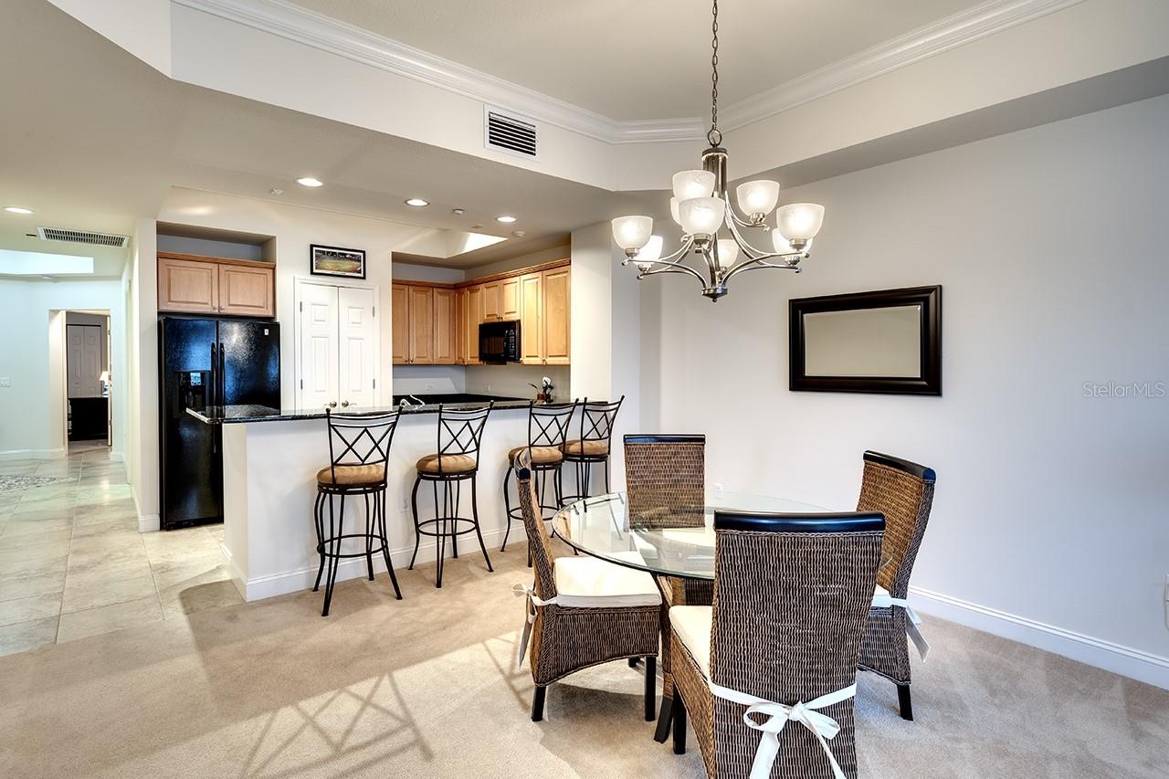 7702 LAKE VISTA CT #204, LAKEWOOD RANCH, FL — photo 15