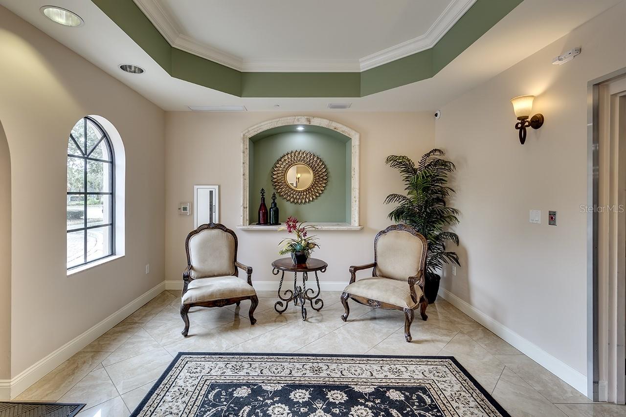 7702 LAKE VISTA CT #204, LAKEWOOD RANCH, FL — photo 23