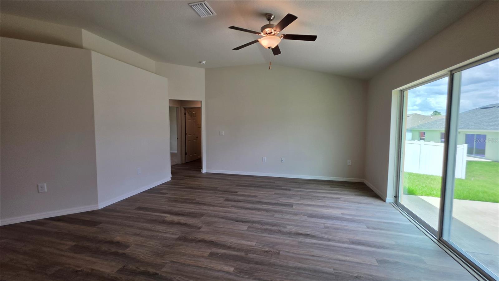 668 W WALKERTOWN DR, CITRUS SPRINGS, FL — photo 15