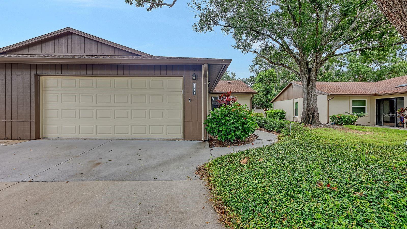 4633 OAK HILL DR #13, SARASOTA, FL — photo 2